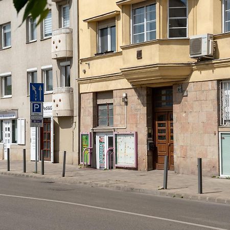 Central - Bright - Calm Studio For Solo Travellers Budapeste Exterior foto