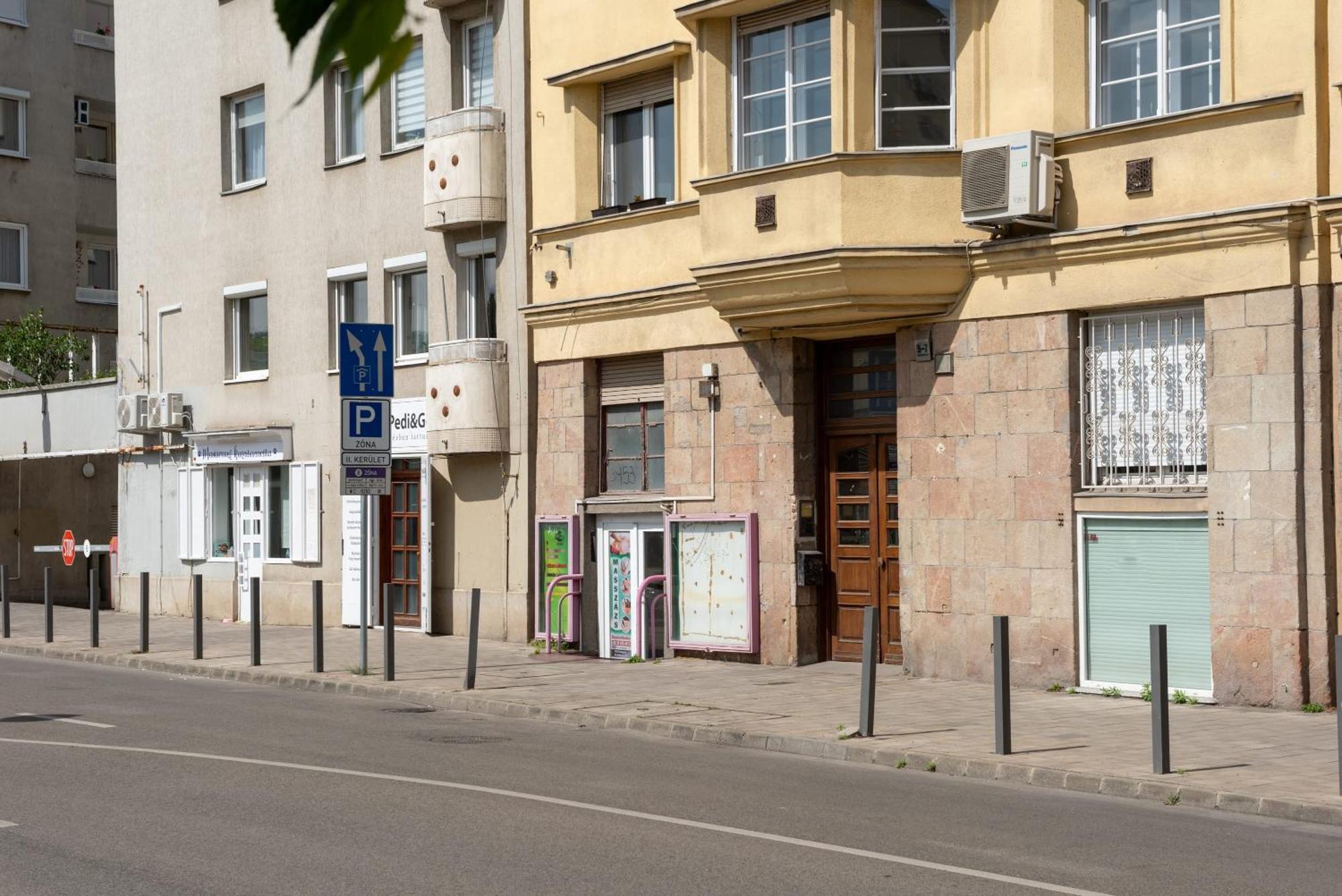 Central - Bright - Calm Studio For Solo Travellers Budapeste Exterior foto