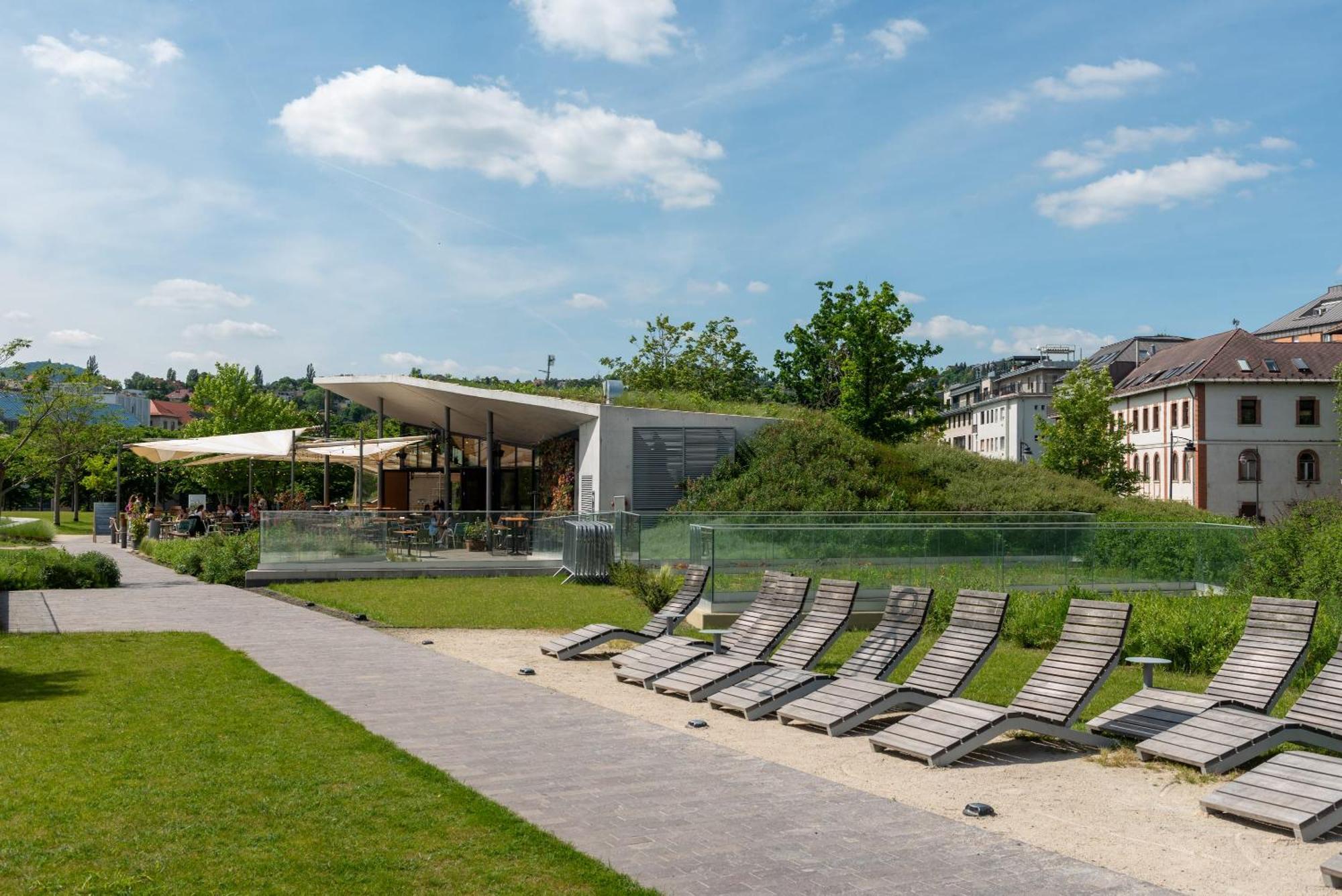 Central - Bright - Calm Studio For Solo Travellers Budapeste Exterior foto